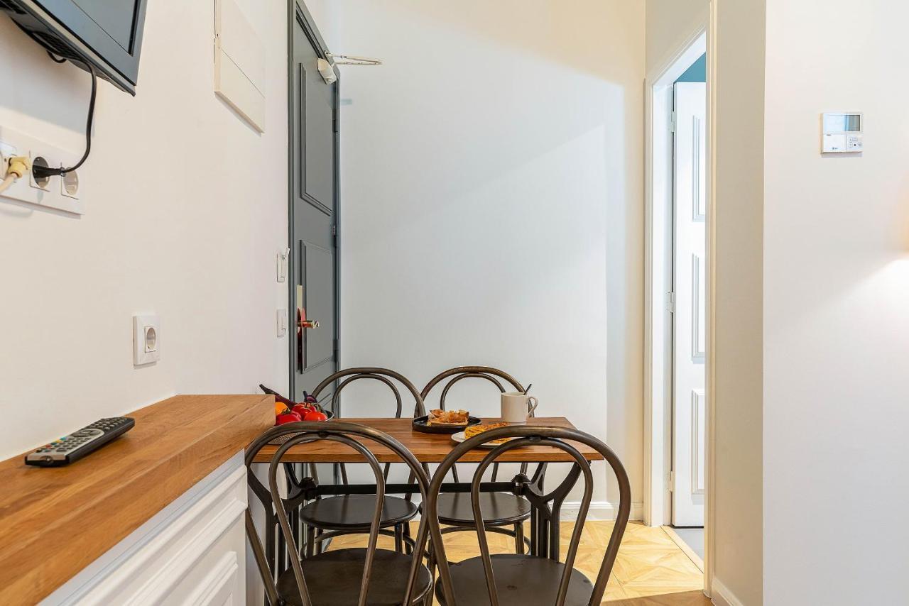 Casa Gracia Apartments Barcelona Luaran gambar
